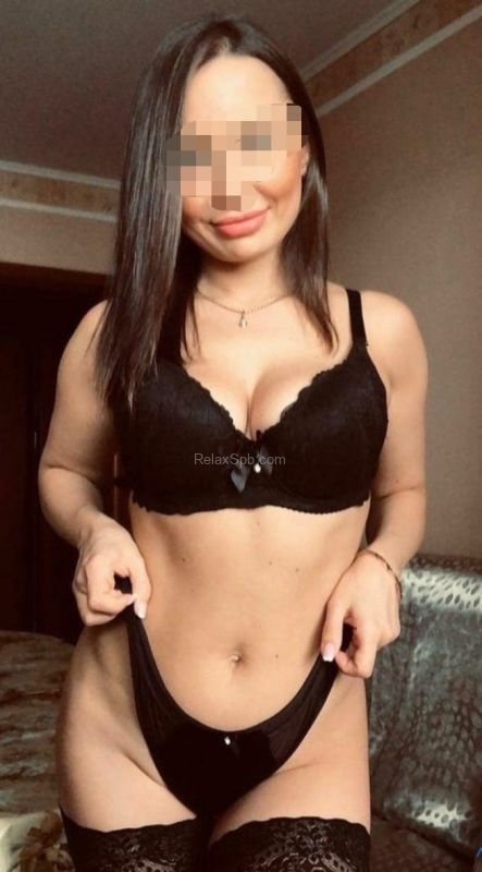 St. Petersburg escort : Alina - photo 1