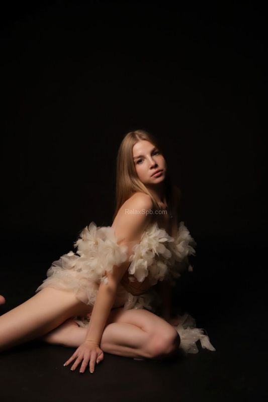 St. Petersburg escort : Pandora - photo 8