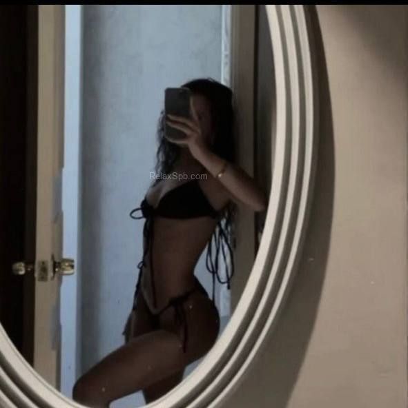 St. Petersburg escort : Milena - photo 3